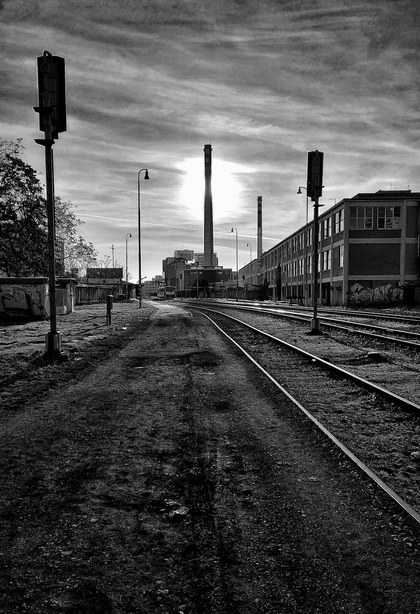 Když jen tak, když noha nohu míjí....