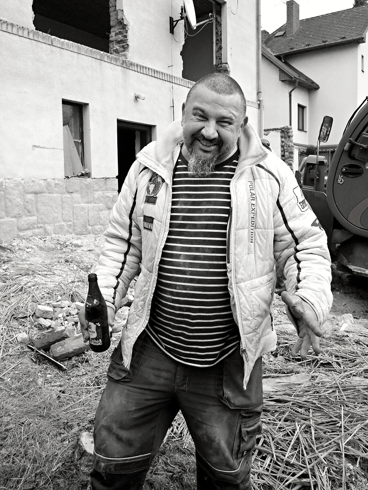 Miro na stavbě
