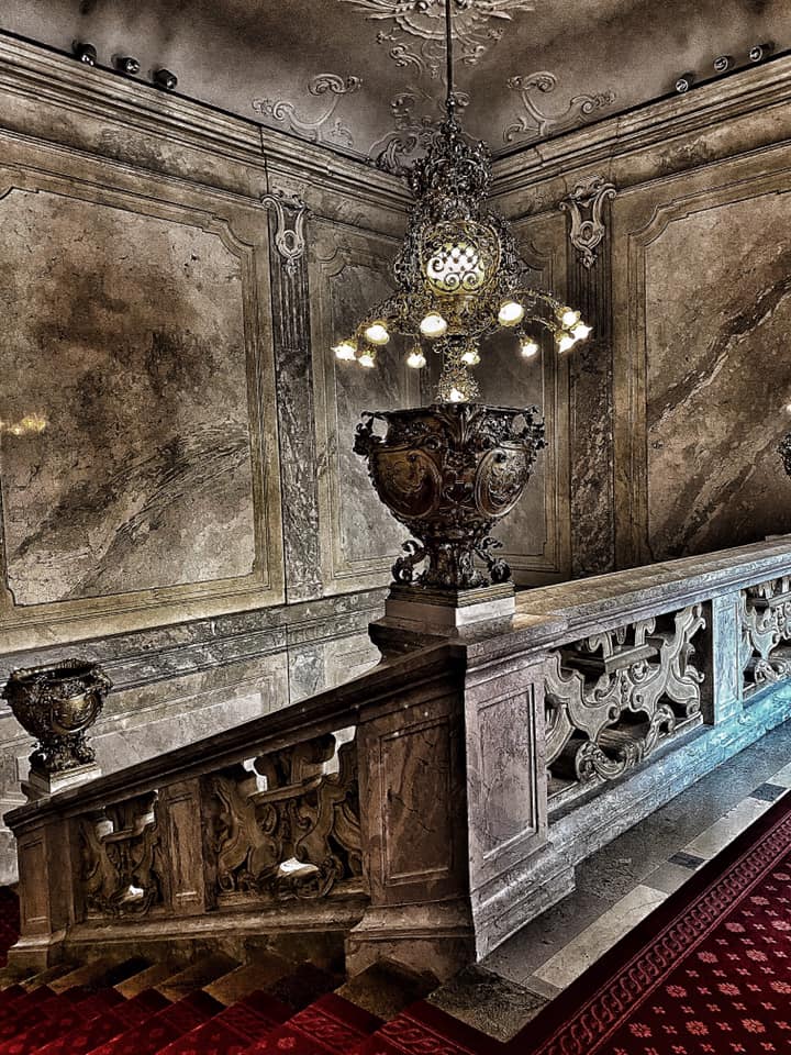 HDR
