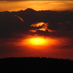 ...anděl z profilu v oblacích :o)