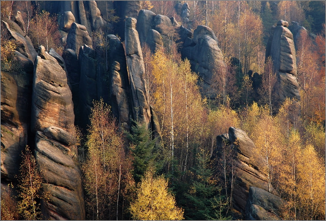 ...podzim ve skalách...