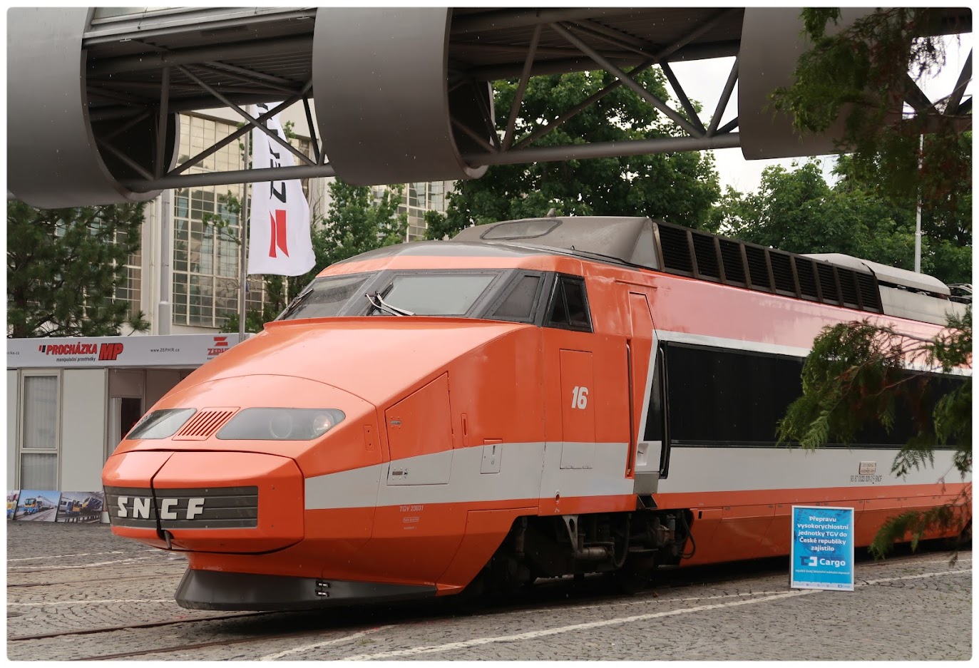 TGV