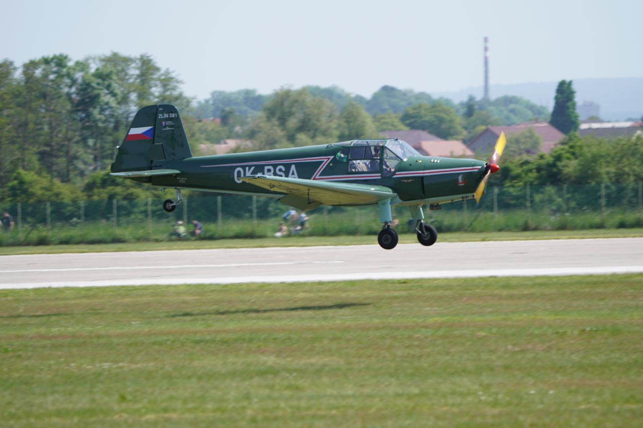 Z-381