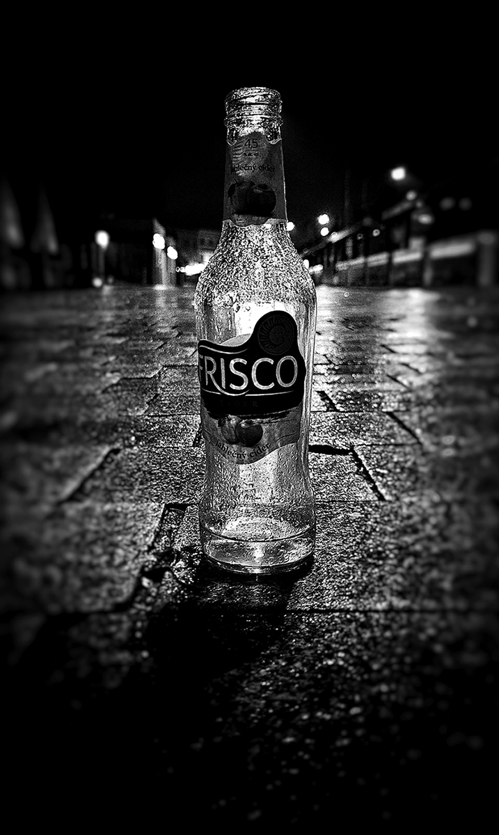 Orosená prázdnota.... :o)