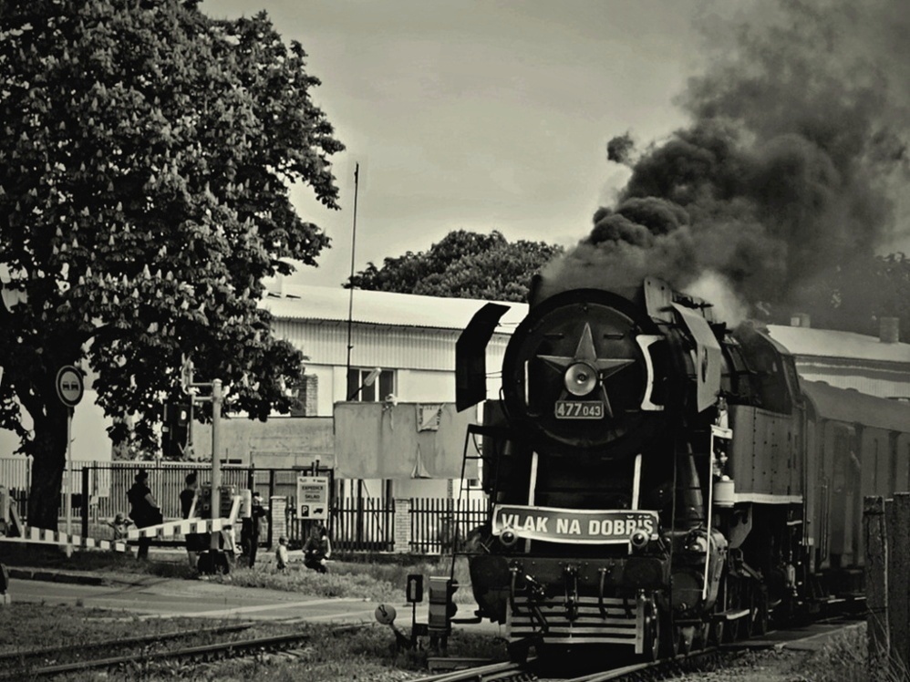 Vlak na Dobříš  2